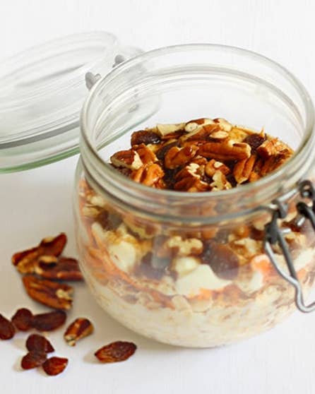 Carrot cake oats