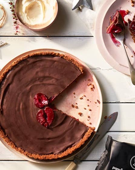 No-bake plum and chocolate tart