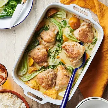 Green-Chicken-Curry-Tray-Bake-500x500