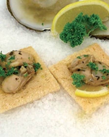 Marinated Bluff oyster appetiser