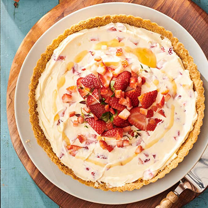 No-Bake-Strawberry-Tart_Image3
