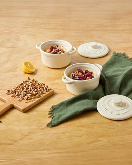 Vanilla rice pudding with berries