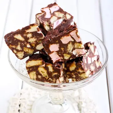 Tropical-hedgehog-slice-600w