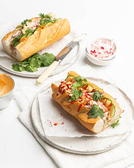 Cheat's chicken Bánh mì