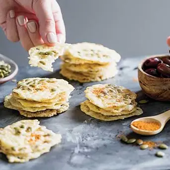 easycheesycrisps610x343