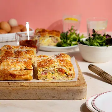 Bacon-Egg-Parmesan-Pie-500x500