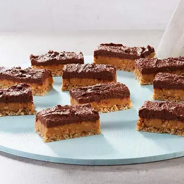 Raw-Chocolate-Peanut-Slice---IMAGE