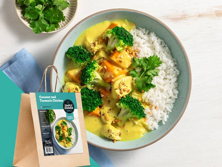 FS24795_Simply-Dinner_Coconut-and-Turmeric-Chicken_web-image