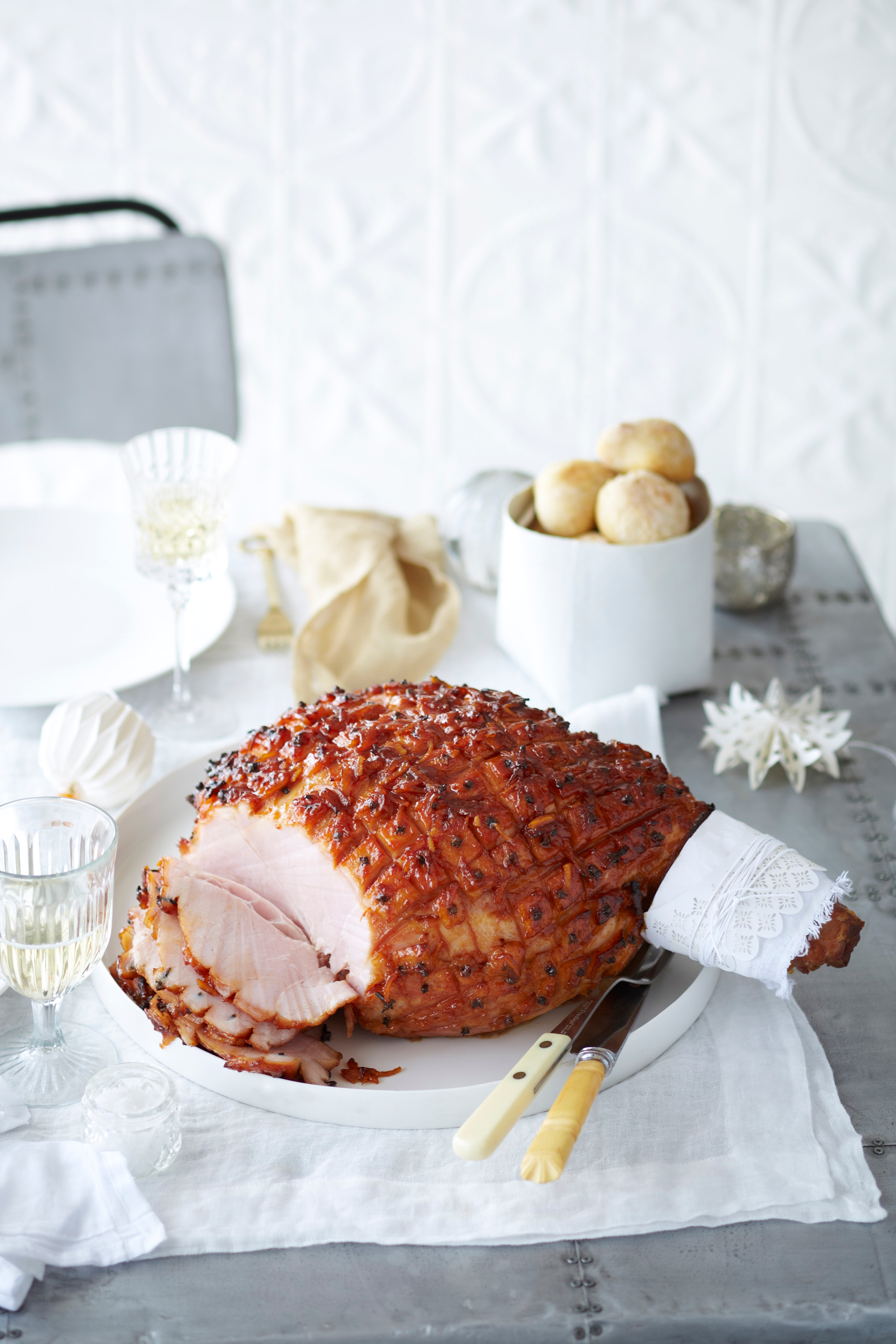 nzchristmashamwithcrackercranberryglaze