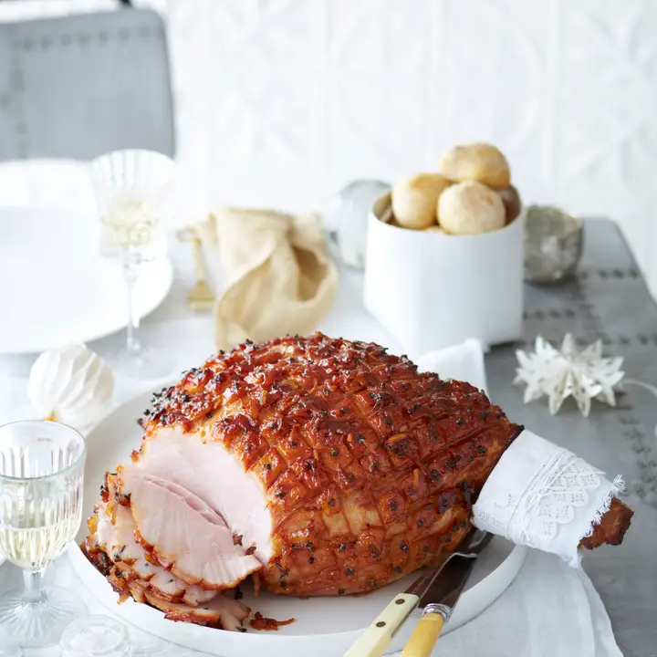 nzchristmashamwithcrackercranberryglaze