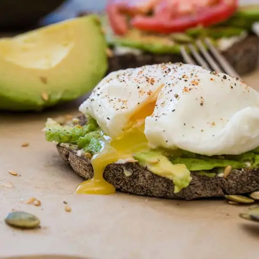 poached-egg-AdobeStock_299841529