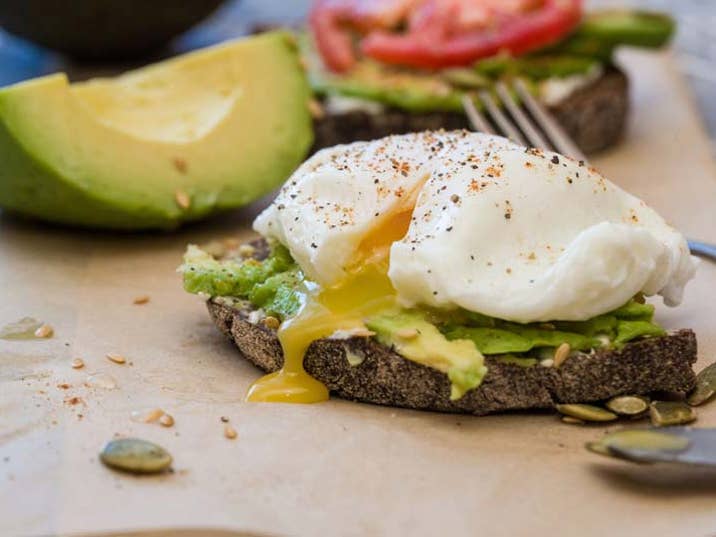 poached-egg-AdobeStock_299841529