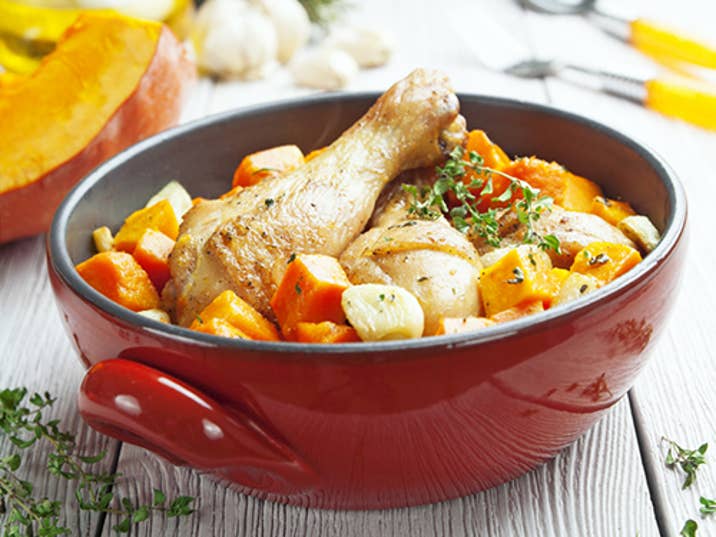 chickenpumpkincasserole500x389