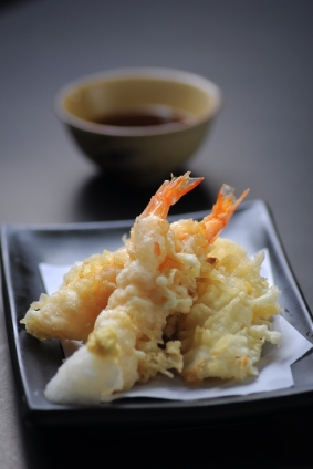 tempuraprawnsanddippingsauce