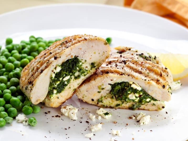 SPINACH AND FETA STUFFED CHICKEN BREAST 500x333iStock-118313946