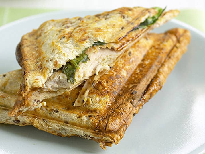 chickenandmangochutneyjaffles