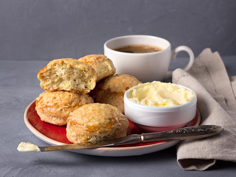 Cheese-Scones-800x600-AdobeStock_367846592