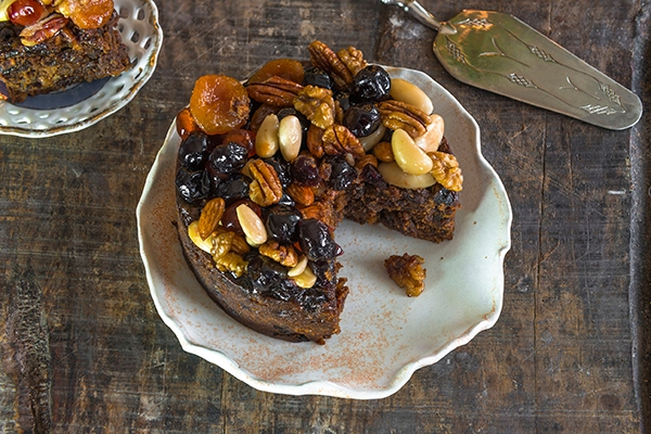 traditionalchristmascaker