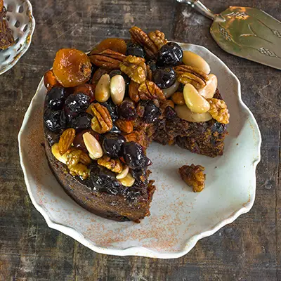 traditionalchristmascaker