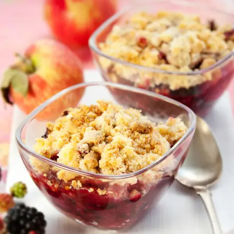 appleboysenberrycoconutcrumble