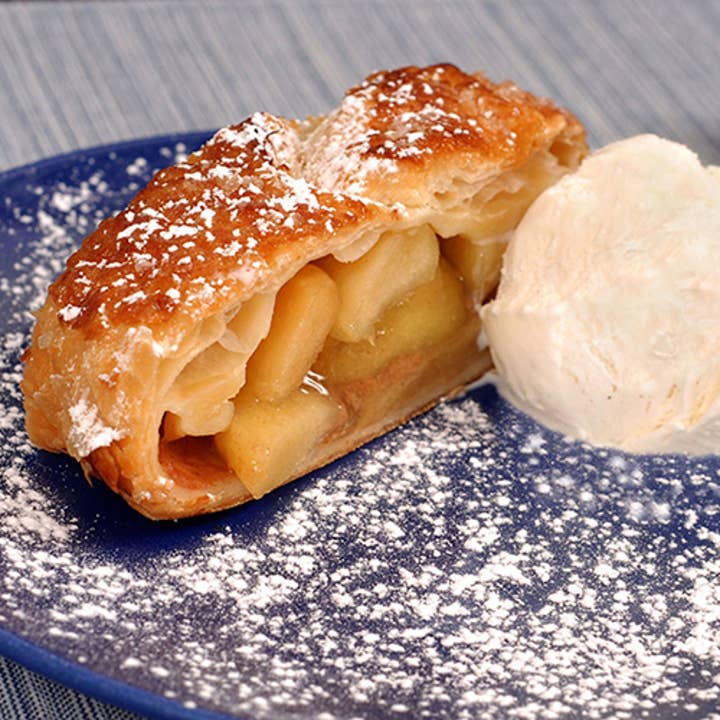 Untitled-1_0016_apple_strudel-r