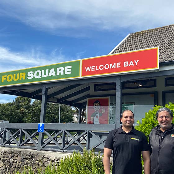 Four Square Four Square Welcome Bay