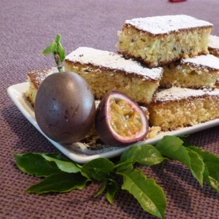passionfruit-and-white-chocolate-slice