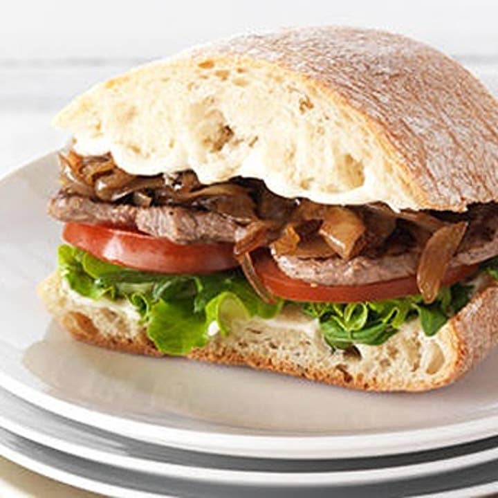kiwi-steak-and-onion-sandwich