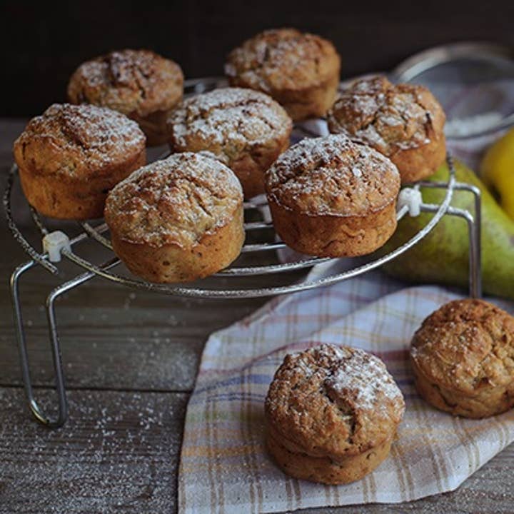 pear-and-vanilla-crumble-muffins