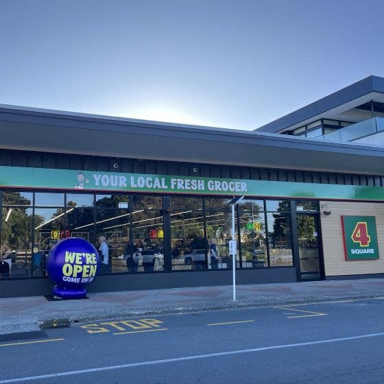 Four Square Four Square Mount Maunganui