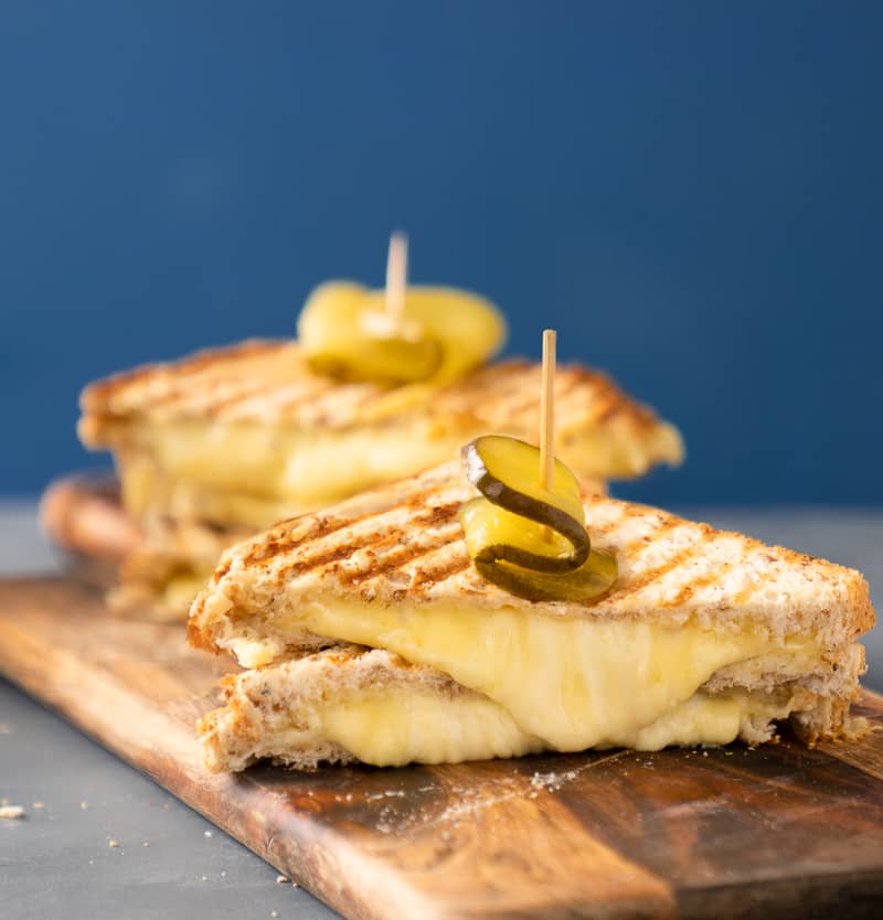 ULTIMATE-CHESSE-TOASTIE-Banner