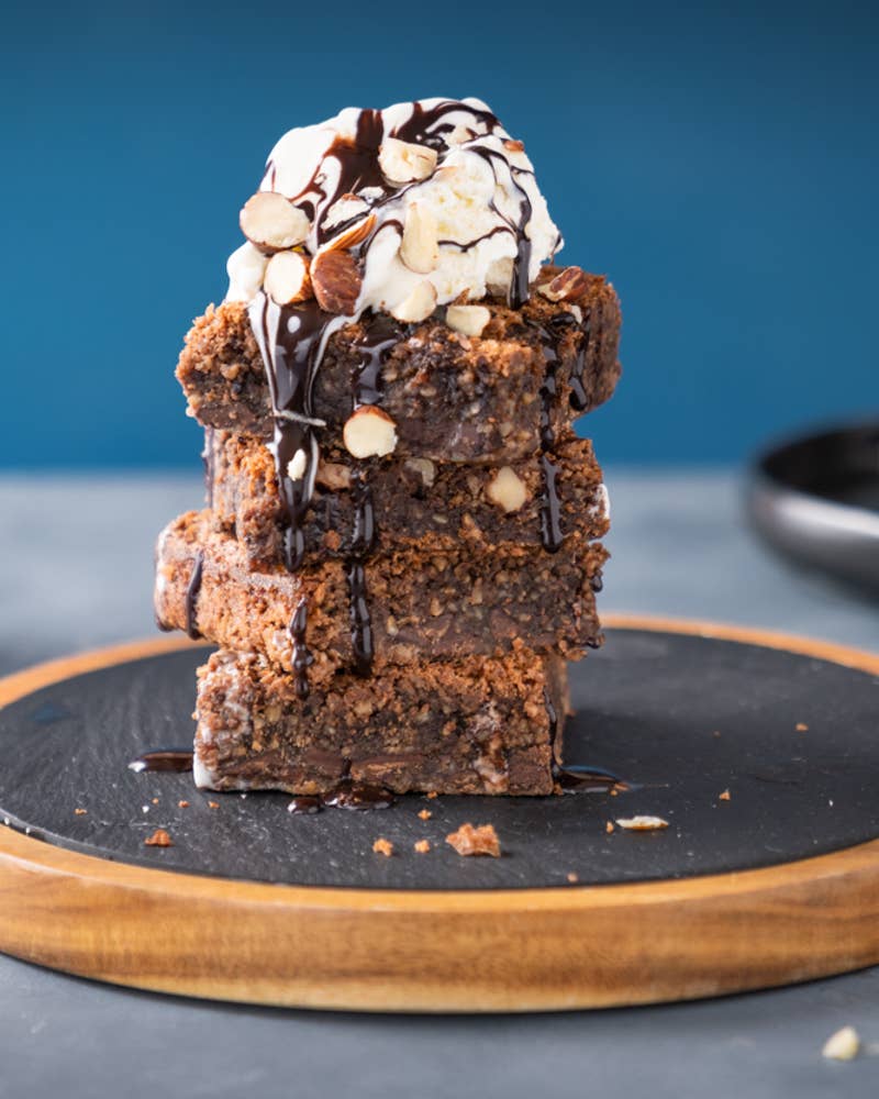 HAZELNUT-BROWNIE-1255-Edit-1