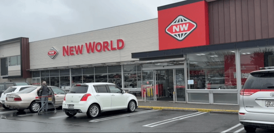 Home sweet home in the heart of Balclutha for New World owner operator