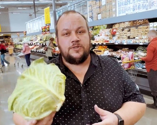 Foodstuffs South Island produce expert Justin Dykhoff shares his ‘pick of the pack’ in a topsy-turvy produce season